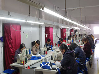Suzhou Huihai Sports Goods & Dress Co., Ltd.